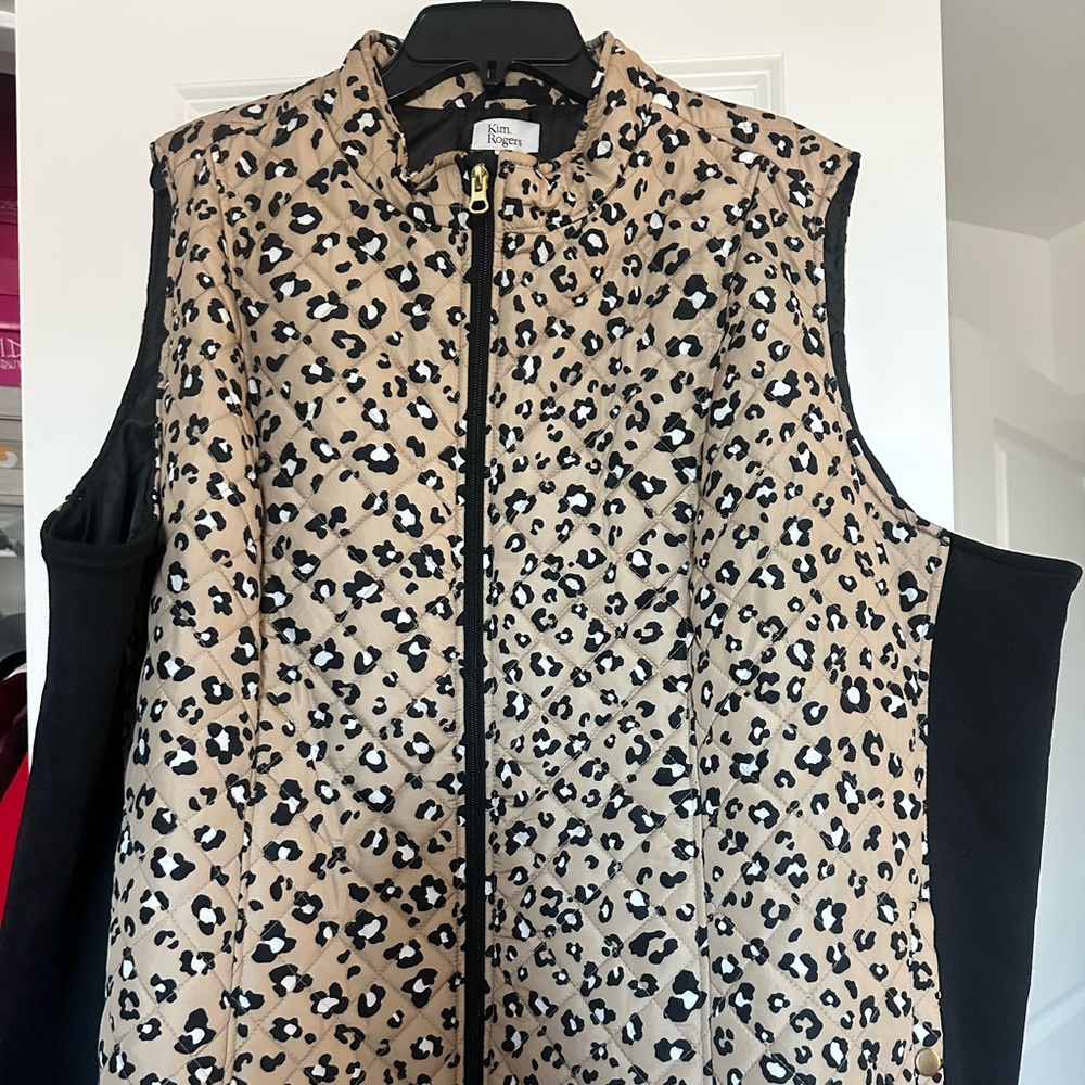 Riders by Lee Tan and Black Leopard Print Vest